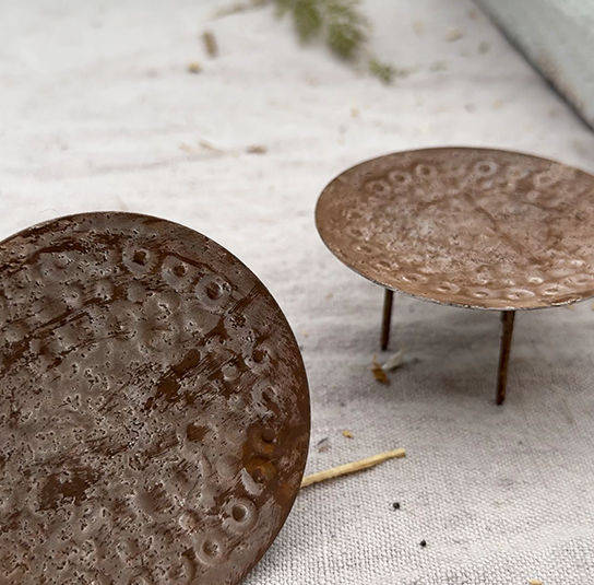 Spieße für Stumpenkerzen hellbraun rustic – Bild 3